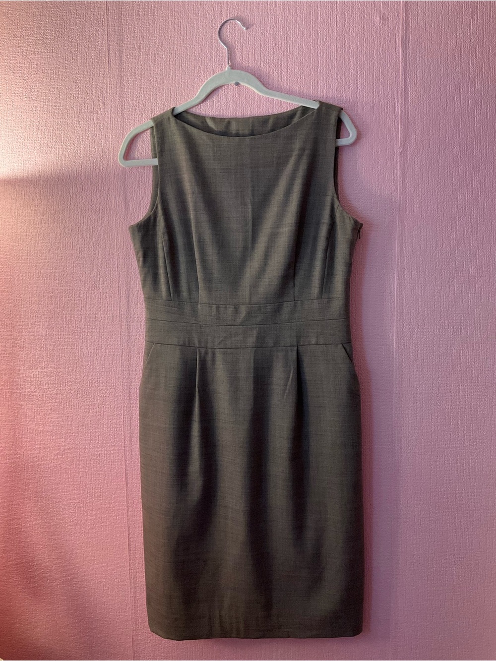 Banana Republic Sleeveless Charcoal Midi Sheath Dress